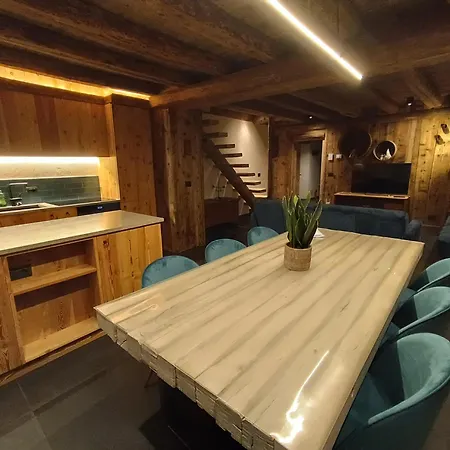Brand New Duplex In The Dolomites - Picchio Rosso Apartmán *