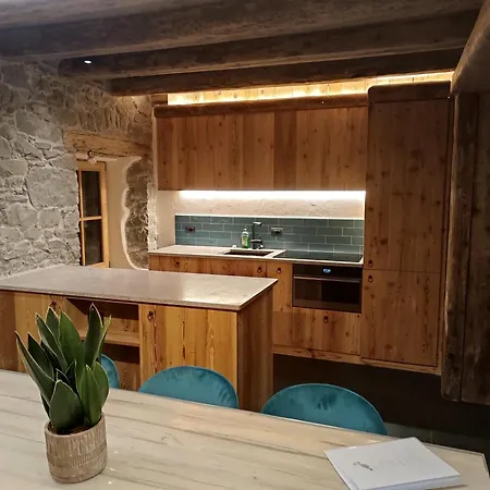 Brand New Duplex In The Dolomites - Picchio Rosso Apartmán *